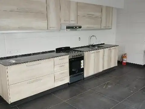 Depto Tipo Casa en Alquiler de 3 dormitorios