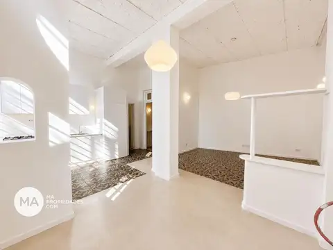 Casa en Venta con 1 cochera