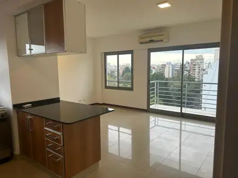 Dueño Alq. monoambiente impecable, muy luminoso, vista al parque, apto prof. SUM.
