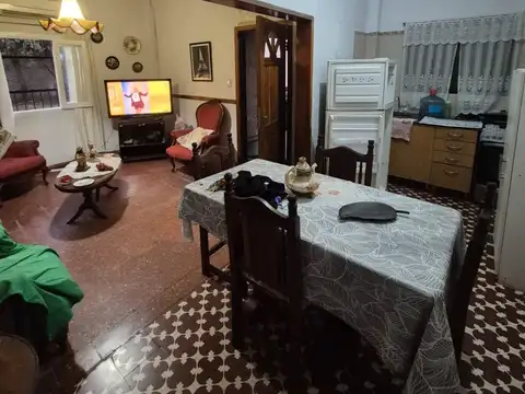 Casa en Alquiler en Adrogue, $ 1.500.000