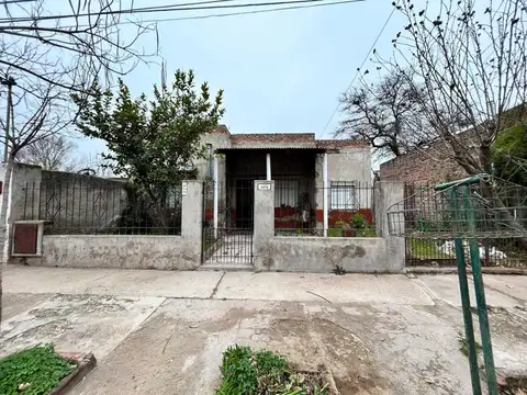 Piedras 1400