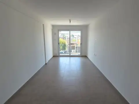 Santiago Derqui 2100