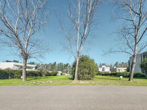 Terreno único en Los Pasos del Jockey con 900m²