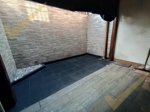 Depto Tipo Casa 3 ambientes con 1 baño
