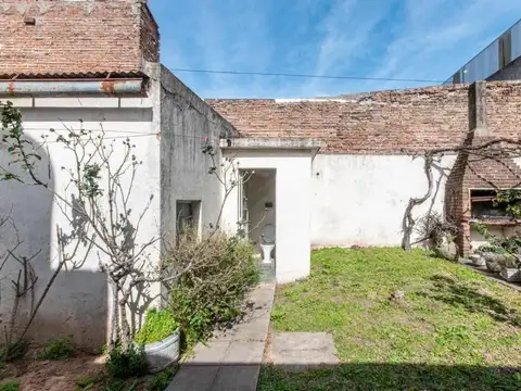 Casa 6 ambientes con 3 baños