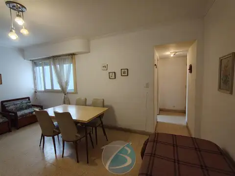 Calle Tucumán al 2370