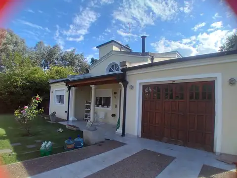 CHALET EN VENTA – BARRIO LAS LOMADAS