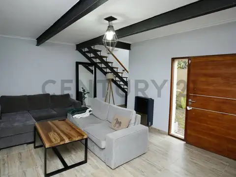 Calle 450 entre 21 d y 22 , Piso 0