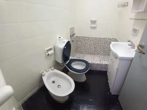 Departamento en Alquiler en Área Centro Este, $ 1.000.000