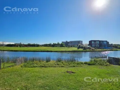 Terreno en Venta en Puertos - Barrio Vistas, USD 160.000