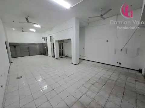 Local en Venta en Chacarita, USD 98.000