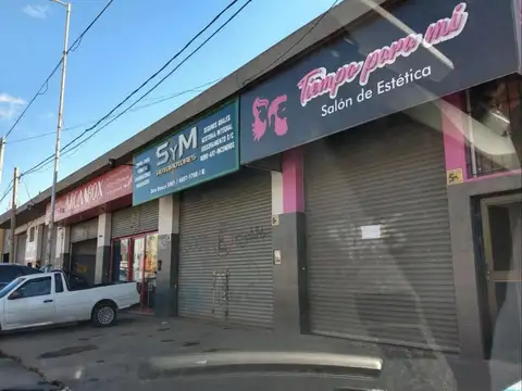 Venta Local Sobre Av. Don Bosco En Morón