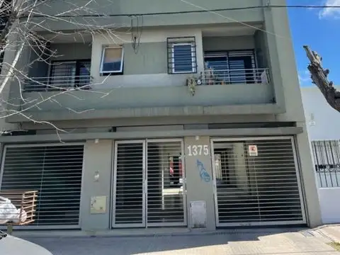 67 E/ 22 Y 23- COCHERA