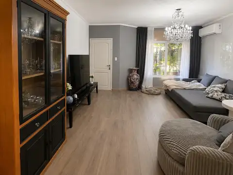 Depto Tipo Casa en Venta de 3 dormitorios