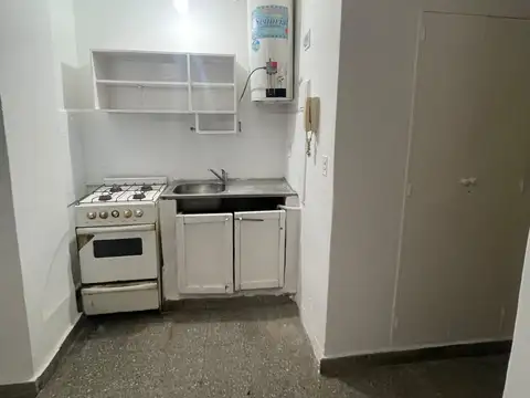 Departamento en Alquiler en Caseros, $ 400.000