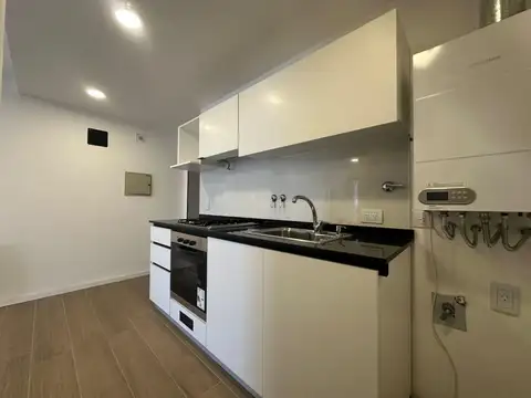 Departamento en Alquiler con 1 cocheras