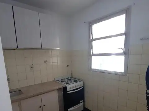 Departamento en Alquiler en Colegiales, $ 640.000