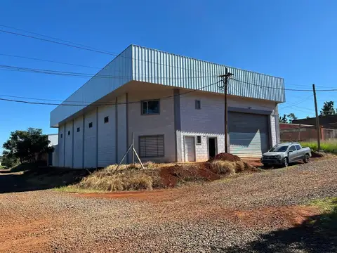 (A390)  ESPECTACULAR DEPOSITO CON OFICINAS A ESTRENAR