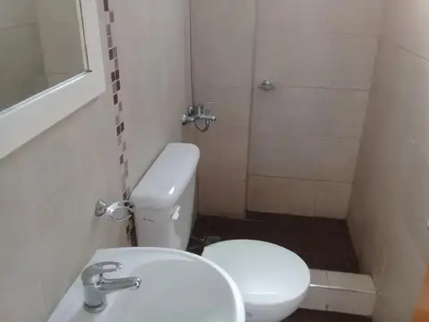 Departamento en Alquiler en Villa Ballester, $ 350.000