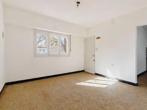 PH venta barrio centro planta alta 2 dormitorios terraza amplio luminoso oportunidad