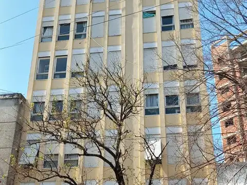 Departamento de 2 dormitorios en 58 e/ 8 y 9