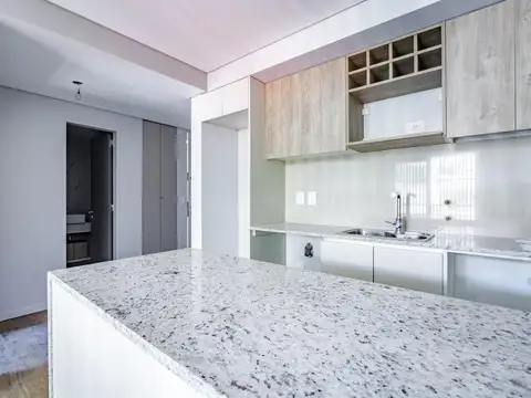 Venta Dpto. 1 Dormitorio. Balcòn. Centro. Estrenar