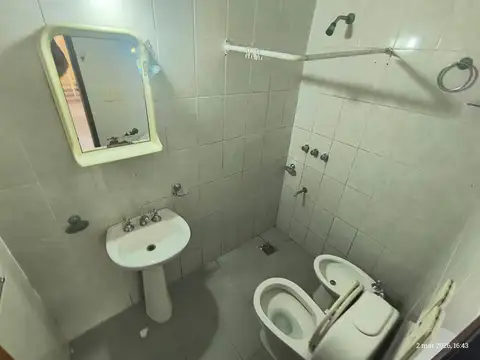 Depto Tipo Casa 2 ambientes con 1 baño