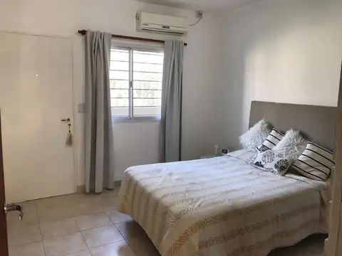 Venta de departamento de 2 ambientes en P. Alta  con balcón - Pilar