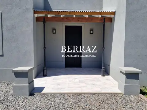 Casa Alquiler Temporal 4 ambientes en Los Palenques Manzanares lote de 1100 m2 