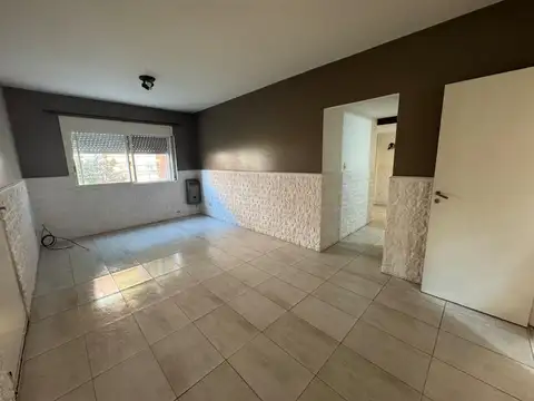 VENTA!! EN PLANTA BAJA DPTO  4 AMB C/ COCHERA -  PALOMAR