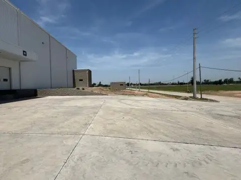 Galpon en Alquiler A Estrenar