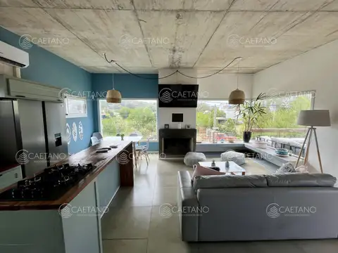 Casa en Venta en Manantiales, USD 190.000