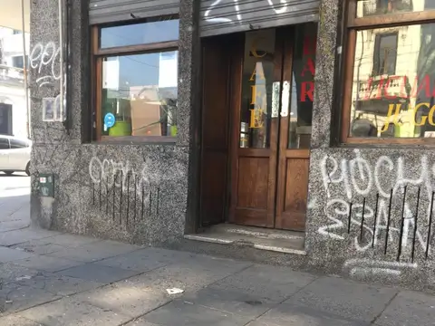 LOCAL Y VIVIENDA EN AVENIDA CORDOBA ESQUINA FITZ ROY PALERMO