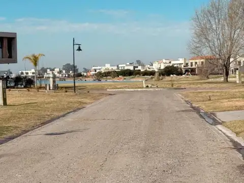 Terreno en Venta en San Lucas, USD 80.000