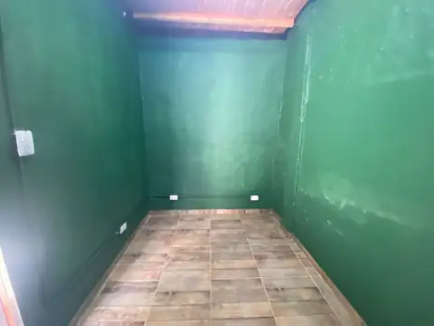 GALPÓN INTERNO EN LANÚS OESTE