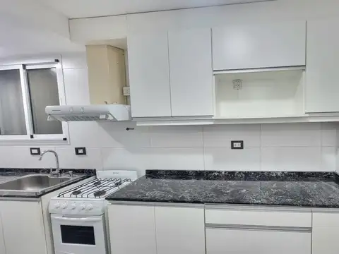 Departamento 4 ambientes con 2 baños