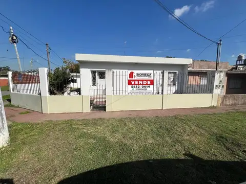 Se Vende Casa 4 Ambientes En Pilar, Villa Verde