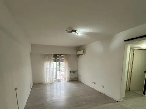 DEPARTAMENTO EN ALQUILER DE 2 DORMITORIOS ZONA CENTRICA.