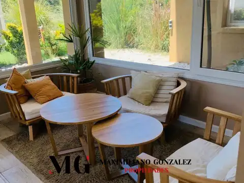 Casa 6 ambientes con 4 baños