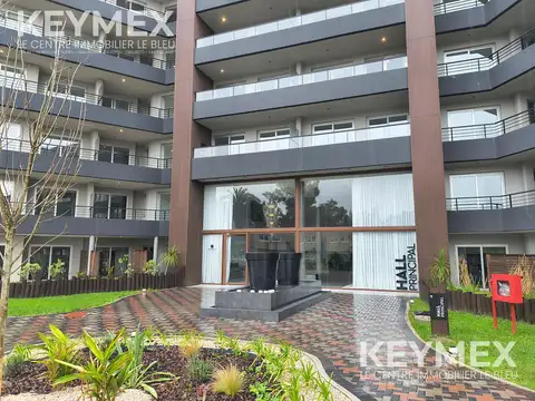 Venta de departamento a Estrenar en complejo Renata Golf PB vista al Golf