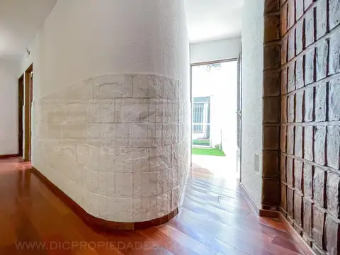 Depto Tipo Casa 3 ambientes con 1 baño