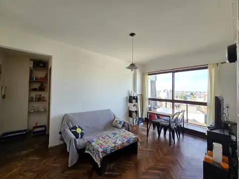 Av. República 400, Piso 6