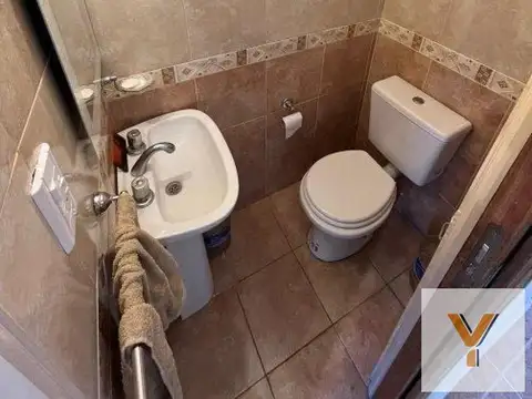 Depto Tipo Casa 3 ambientes con 2 baños