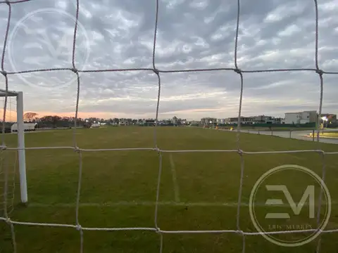 Sargento Cabral  Esteban Echeverría al 3200