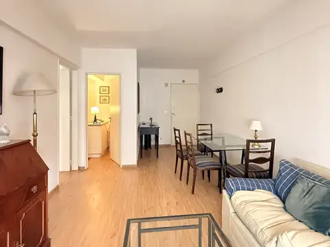 Posadas 1100, Piso 8