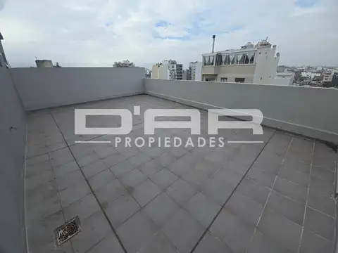 Venta Departamento Piso Único Con Balcón Aterrazado - Ramón Falcón 6600