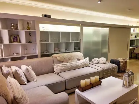 Depto Tipo Casa en Venta de 5 ambientes