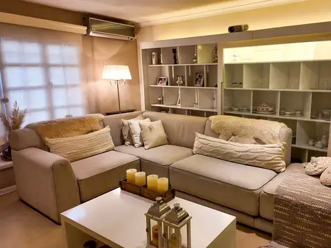 Depto Tipo Casa en Venta de 3 dormitorios