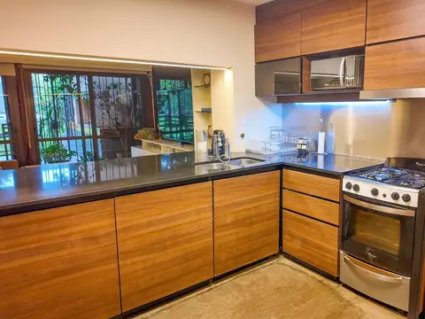 Depto Tipo Casa en Venta 24 años