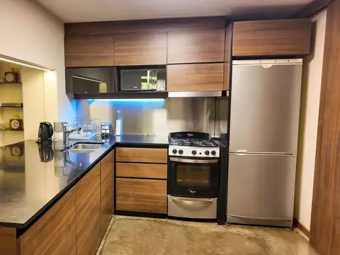 Depto Tipo Casa en Venta con 2 cocheras